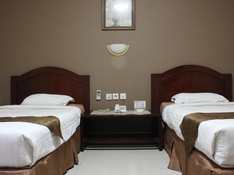 Grand Hotel Jambi Exterior photo